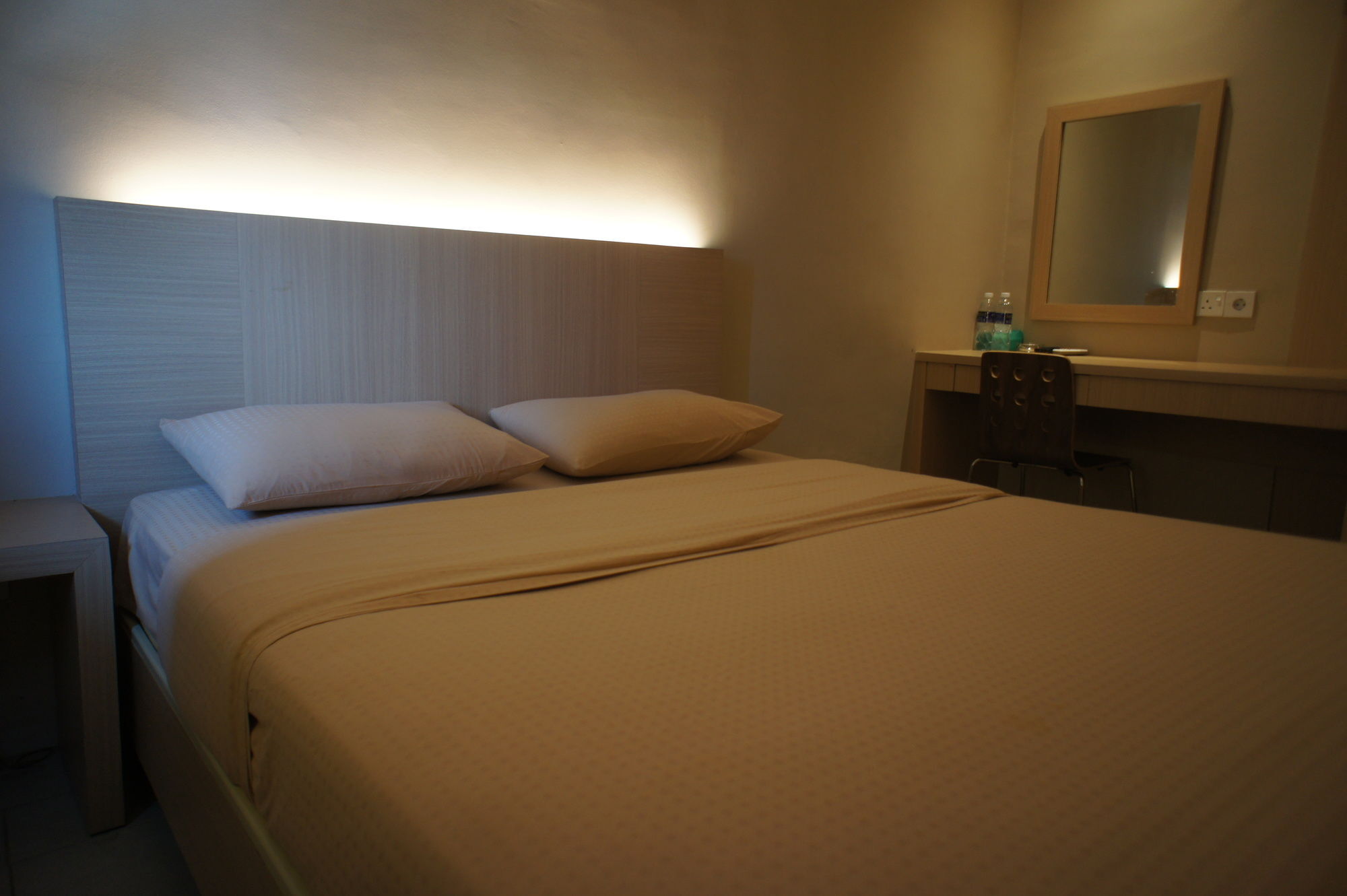 Sky View Hotel Managed By Os Batam Εξωτερικό φωτογραφία